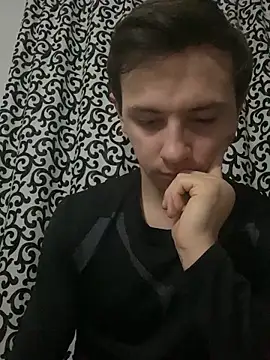 KirilStella online show from November 2025 07:57:02 PM