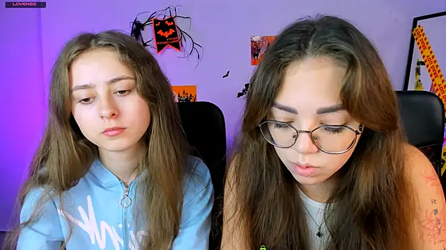 rebecca smile online show from October 2025 05:41:01 AM