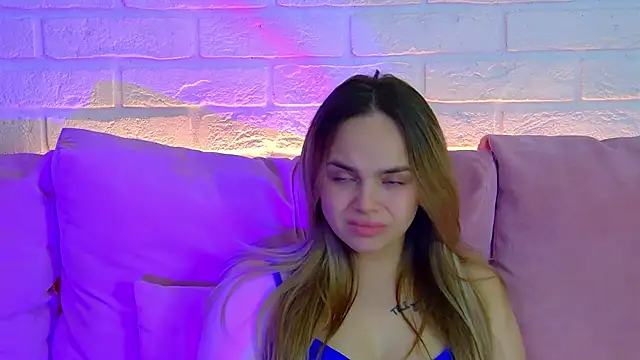 Snapshot of AnitaVenture chatting on October 2025 04:38:01 PM AnitaVenture online show from October 2025 04:38:01 PM