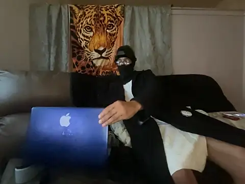 ThrowedWorldWide online show from April 2026 01:04:01 PM