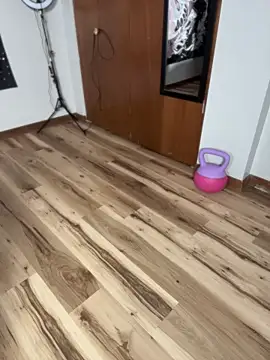 Snapshot of NeliaHexxen chatting on October 2025 05:19:01 AM NeliaHexxen online show from October 2025 05:19:01 AM