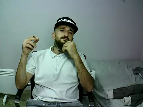 Snapshot of krerem chatting on October 2025 02:52:01 PM krerem online show from October 2025 02:52:01 PM