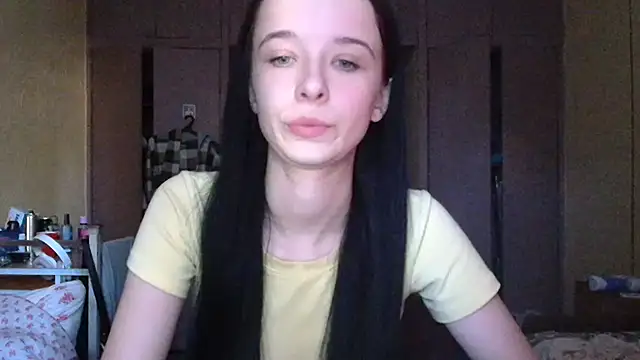 Emilia Light online show from October 2025 05:49:02 AM