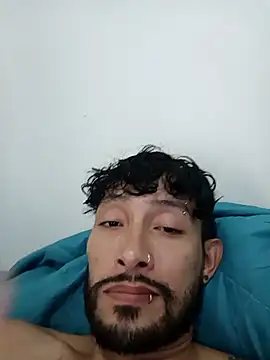 Snapshot of kingbickcockDn chatting on October 2025 03:51:02 PM kingbickcockDn online show from October 2025 03:51:02 PM