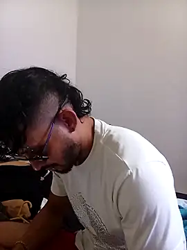 Snapshot of kingbickcockDn chatting on October 2025 02:51:01 PM kingbickcockDn online show from October 2025 02:51:01 PM