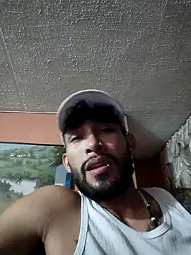 Snapshot of kingbickcockDn chatting on October 2025 07:31:01 AM kingbickcockDn online show from October 2025 07:31:01 AM