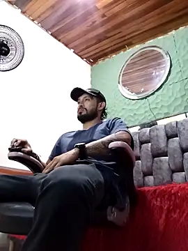 Snapshot of kingbickcockDn chatting on November 2025 07:46:02 PM kingbickcockDn online show from November 2025 07:46:02 PM