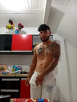 Snapshot of kingbickcockDn chatting on November 2025 03:40:01 PM kingbickcockDn online show from November 2025 03:40:01 PM