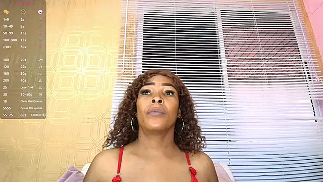 Layla lell online show from June 2026 01:03:01 PM