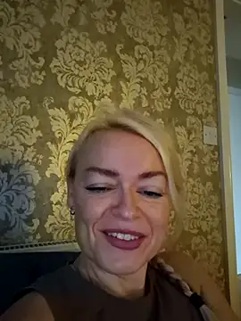 demidelightfulxx online show from November 2025 08:15:02 AM