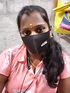 Snapshot of Tamil_Hot_Sandy chatting on July 2026 04:16:02 PM Tamil Hot Sandy online show from July 2026 04:16:02 PM