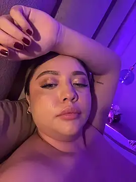 Snapshot of Angelina_velvett chatting on November 2025 10:01:01 PM Angelina velvett online show from November 2025 10:01:01 PM