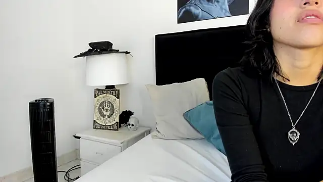 LiilithStone online show from October 2025 12:06:02 PM