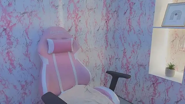 Sharon Curvy online show from November 2025 03:38:02 AM