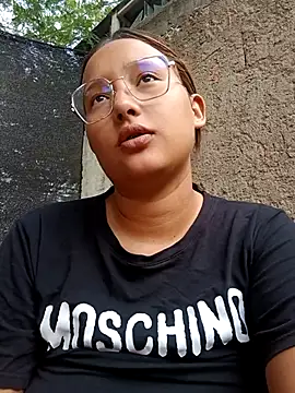 young dairy01 online show from November 2025 11:35:01 AM