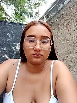 young dairy01 online show from February 2026 12:00:01 PM