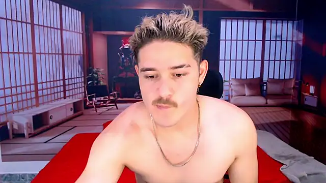 Snapshot of AlexPiersss chatting on October 2025 07:12:02 PM AlexPiersss online show from October 2025 07:12:02 PM