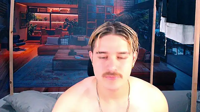 Snapshot of AlexPiersss chatting on October 2025 07:14:01 PM AlexPiersss online show from October 2025 07:14:01 PM