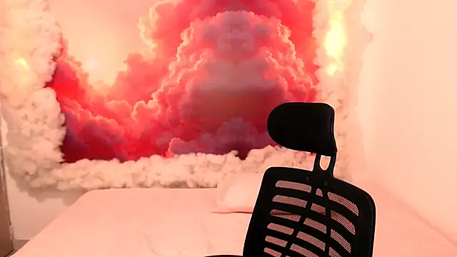 Snapshot of RomeoMillerr chatting on October 2025 07:00:01 PM RomeoMillerr online show from October 2025 07:00:01 PM