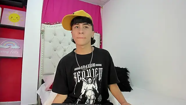 Snapshot of XaanderGrey chatting on October 2025 07:21:01 PM XaanderGrey online show from October 2025 07:21:01 PM