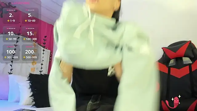 Snapshot of XaanderGrey chatting on October 2025 07:37:02 PM XaanderGrey online show from October 2025 07:37:02 PM