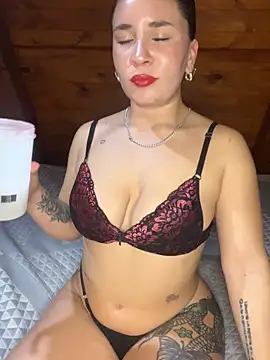 Snapshot of Belubel chatting on October 2025 02:20:01 AM Belubel online show from October 2025 02:20:01 AM