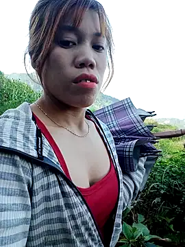 nhinhi-sexy online show from October 2025 08:17:01 AM