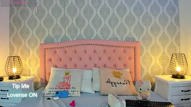 Snapshot of kendallspears_1 chatting on November 2025 03:50:02 AM kendallspears 1 online show from November 2025 03:50:02 AM