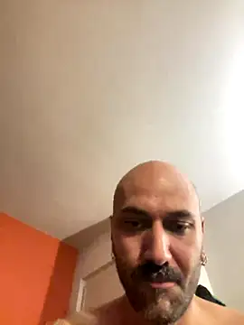 OgledVessel online show from October 2025 12:52:01 AM