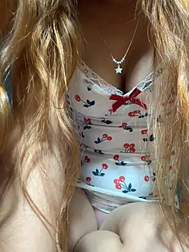 Tina pusy online show from November 2025 09:13:02 PM