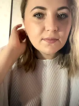 AliseShyness online show from October 2025 07:40:02 AM