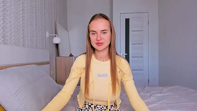 LilMary  online show from October 2025 06:03:01 AM