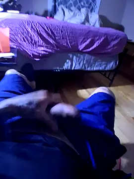 itsJrivera24 online show from October 2025 01:48:02 AM