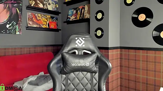 KarinaBroks online show from December 2025 09:29:02 AM