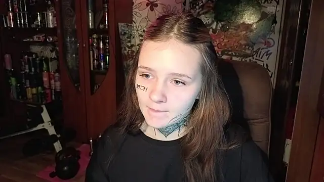 Snapshot of Liaaa_Li chatting on October 2025 03:24:01 PM Liaaa Li online show from October 2025 03:24:01 PM