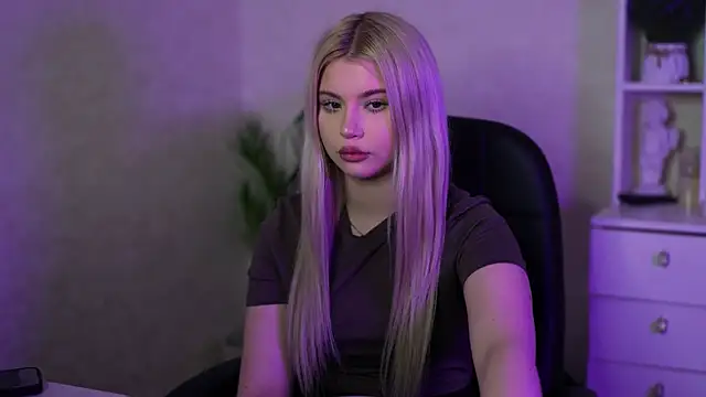 AshleyNikoo online show from September 2025 09:58:02 AM