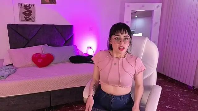 dakota wrist online show from September 2025 05:34:01 AM