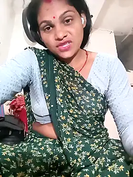 Snapshot of SHMA-77 chatting on September 2025 07:24:02 AM SHMA-77 online show from September 2025 07:24:02 AM