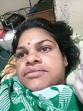 Snapshot of SHMA-77 chatting on November 2025 11:13:01 PM SHMA-77 online show from November 2025 11:13:01 PM