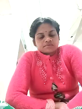 Snapshot of SHMA-77 chatting on November 2025 03:17:02 PM SHMA-77 online show from November 2025 03:17:02 PM