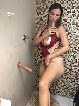 Snapshot of AlinemariaX chatting on October 2025 06:51:02 PM AlinemariaX online show from October 2025 06:51:02 PM