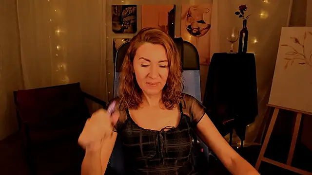 DonnaSmitth online show from October 2025 03:25:02 PM