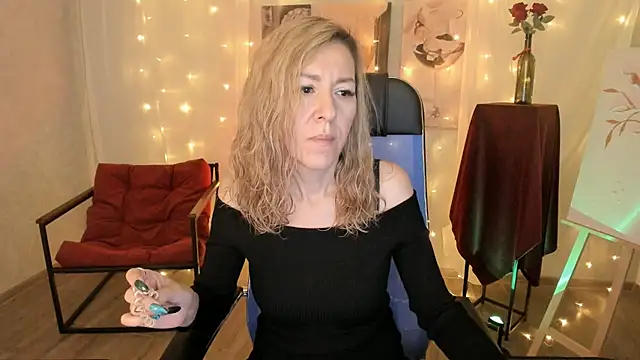 DonnaSmitth online show from February 2026 06:25:01 PM