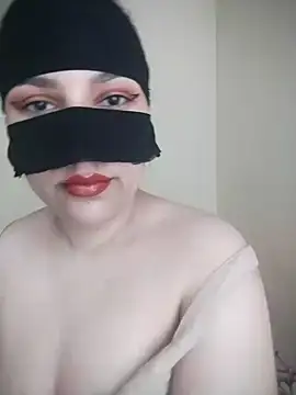 LoLo Queen- online show from September 2025 02:22:01 PM