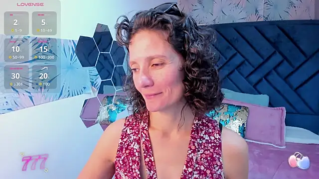 Snapshot of Valery_More__ chatting on May 2026 12:45:02 PM Valery More online show from May 2026 12:45:02 PM
