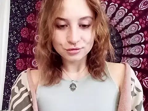 Snapshot of AdalynKiss chatting on October 2025 06:20:02 AM AdalynKiss online show from October 2025 06:20:02 AM