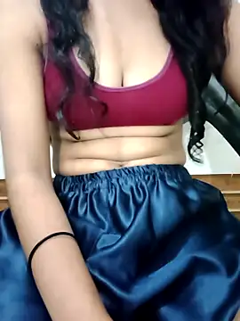 Snapshot of Meenu_rani6 chatting on October 2025 06:49:02 PM Meenu rani6 online show from October 2025 06:49:02 PM