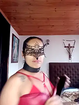 Snapshot of QueenBDSM chatting on September 2025 07:08:01 PM QueenBDSM online show from September 2025 07:08:01 PM