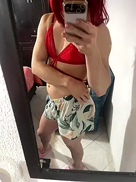 Snapshot of NICOLLE__12 chatting on October 2025 03:37:02 AM NICOLLE 12 online show from October 2025 03:37:02 AM