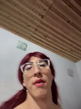 Snapshot of NICOLLE__12 chatting on October 2025 07:03:02 PM NICOLLE 12 online show from October 2025 07:03:02 PM